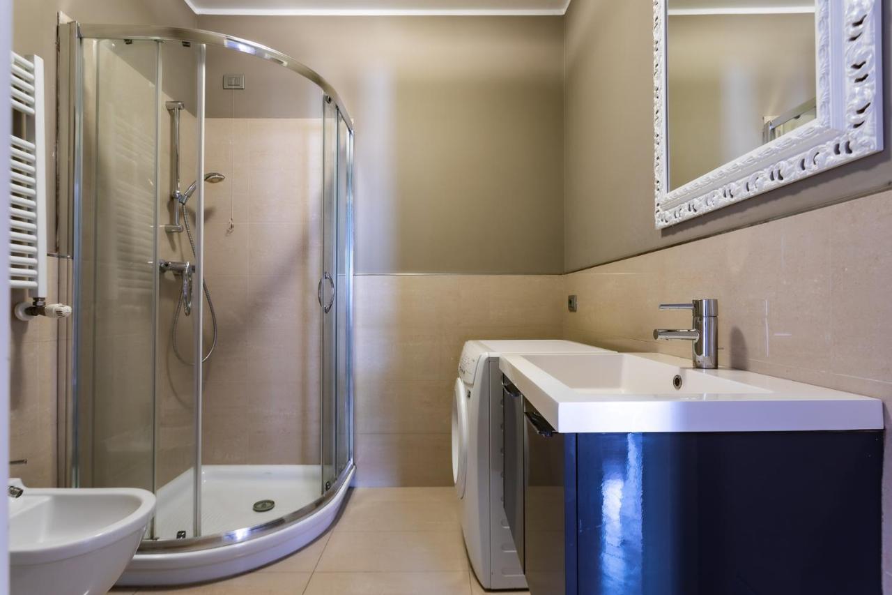 Porta Nuova Central Studio Верона Екстериор снимка